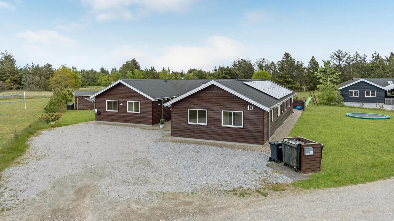 Photo of Others in Aalbaek