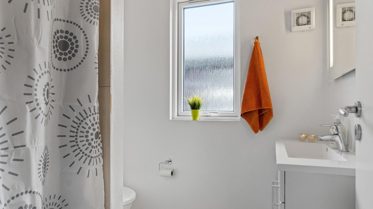 Photo of Bathroom in Aalbaek