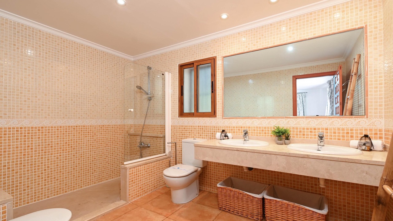 Photo of Bathroom in Urbanizacion La Mandarina