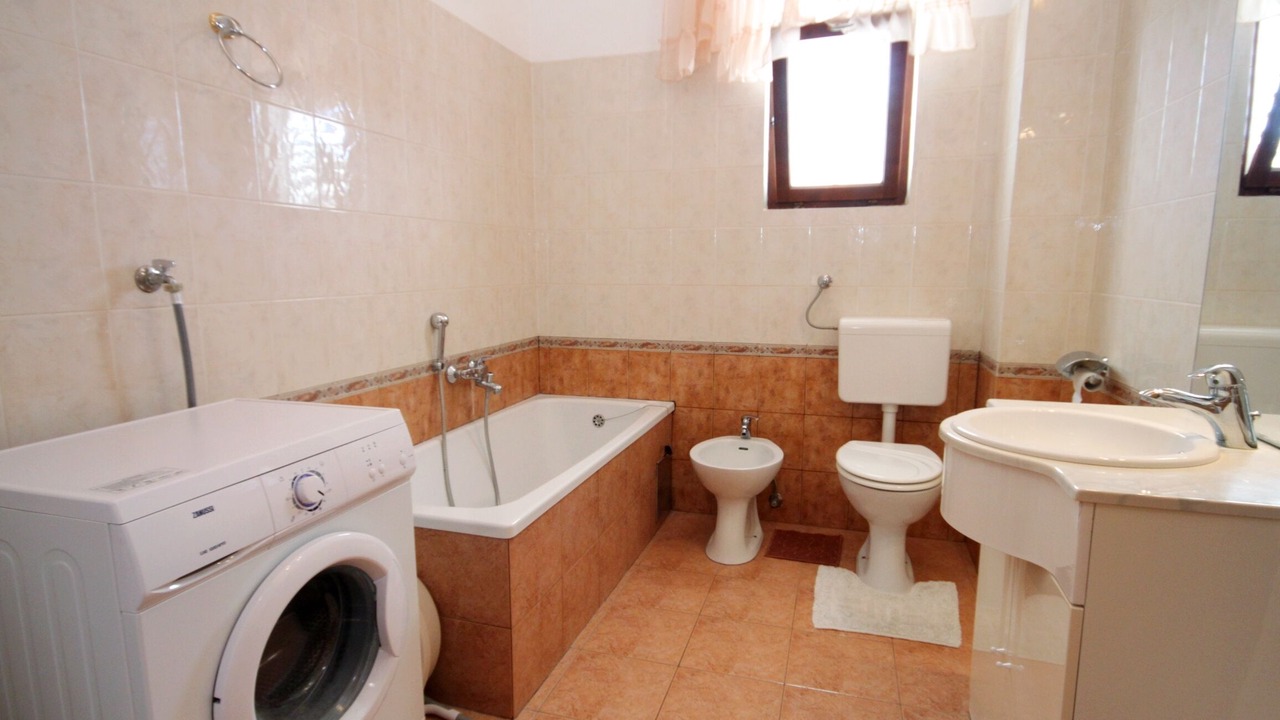 Photo of Bathroom in Kali