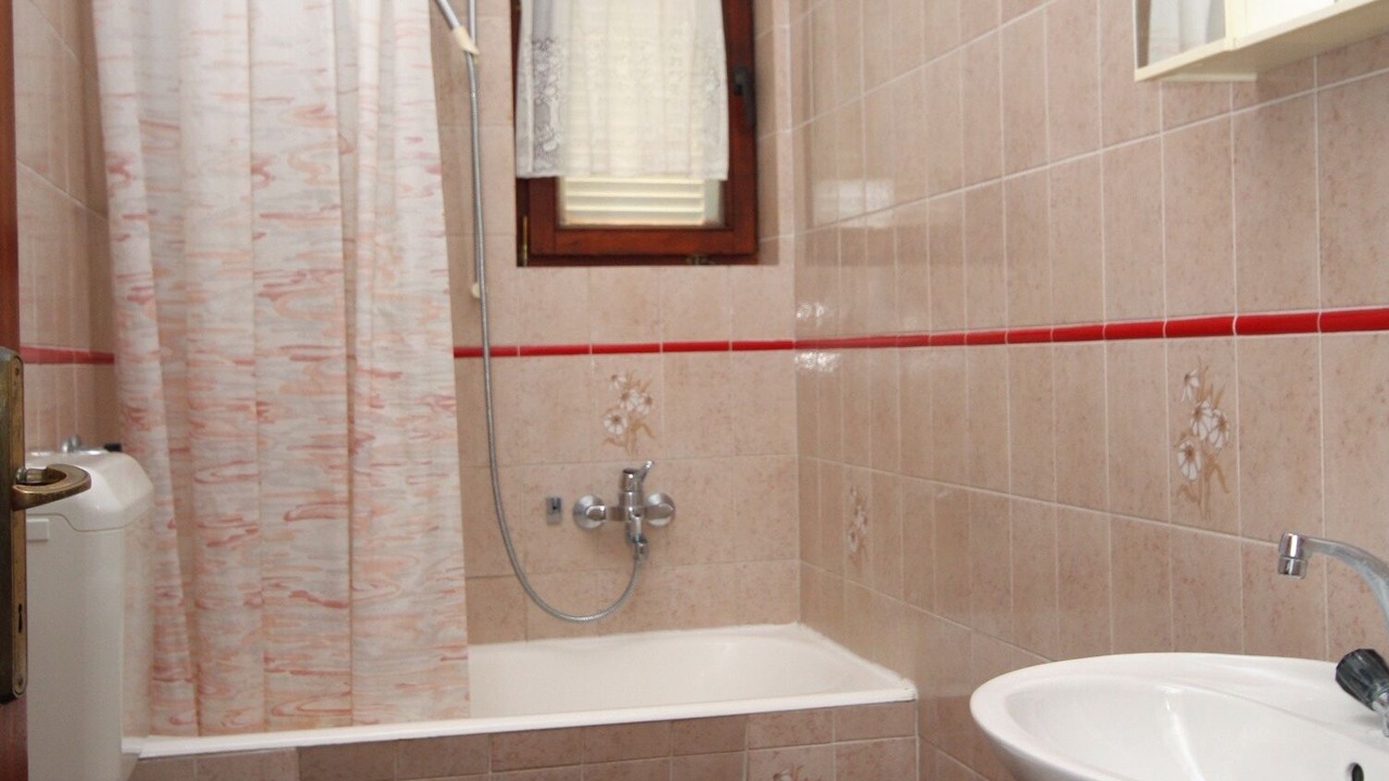 Photo of Bathroom in Grebastica