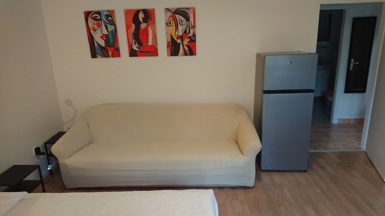 Photo of Livingroom in Brsec