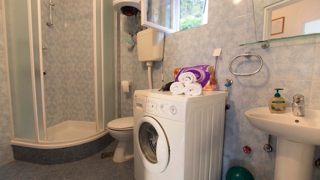 Photo of Bathroom in Vis