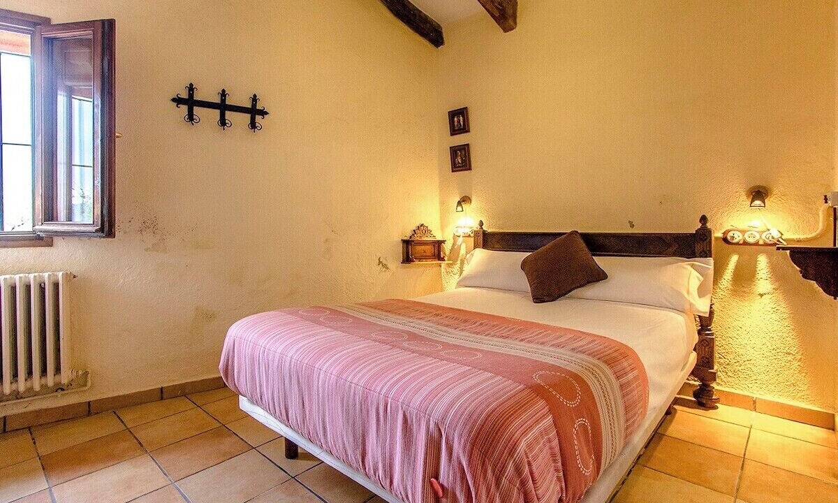 Photo of Bedroom in Castellet i la Gornal