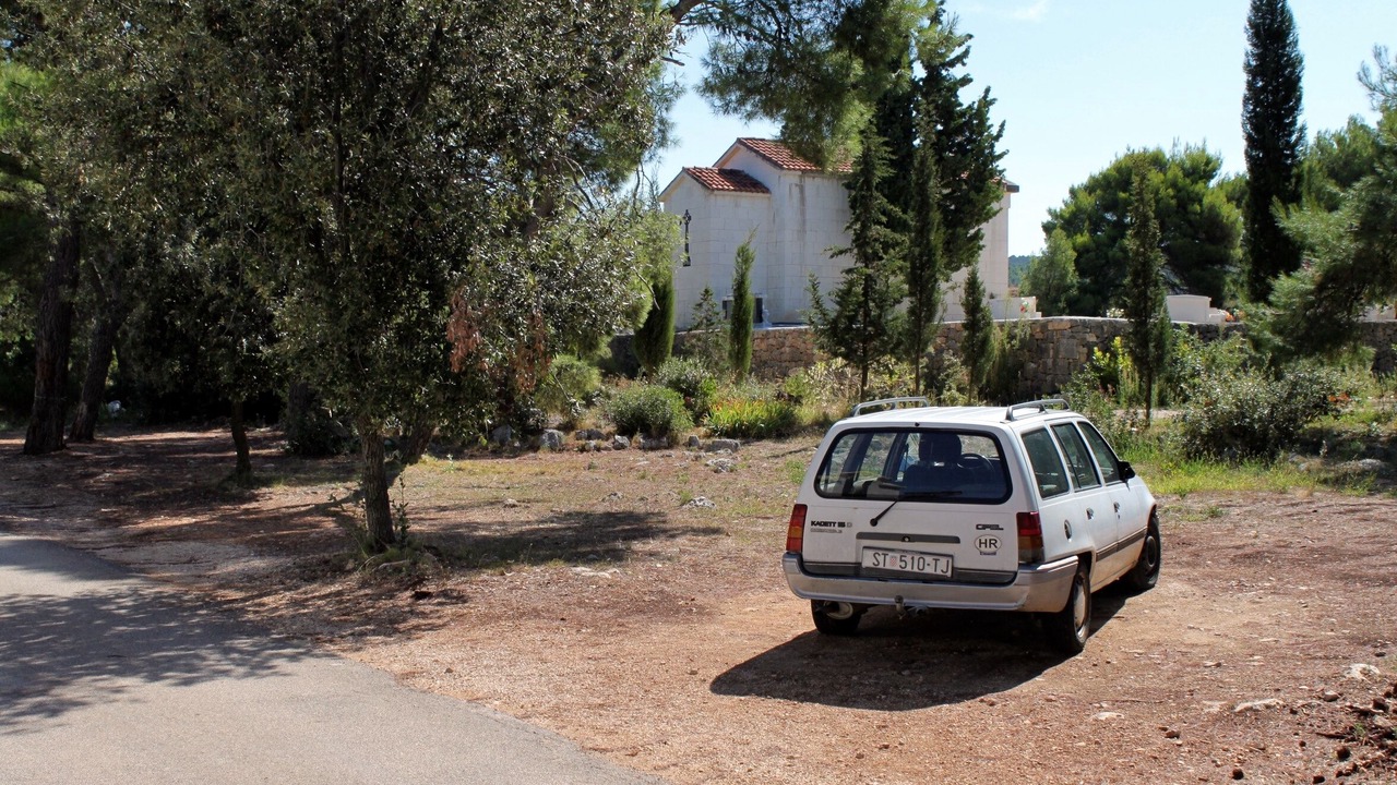 Photo of Others in Mirce