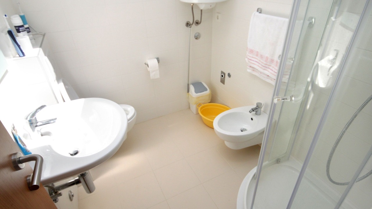 Photo of Bathroom in Verunic