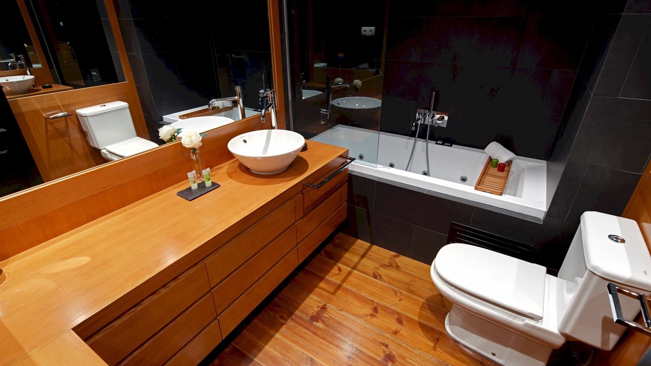Photo of Bathroom in Beret