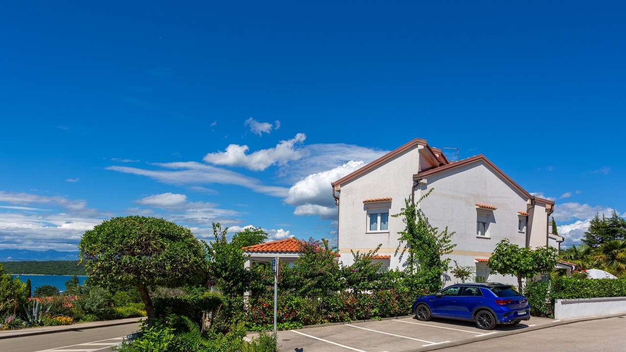 Photo of Others in Njivice