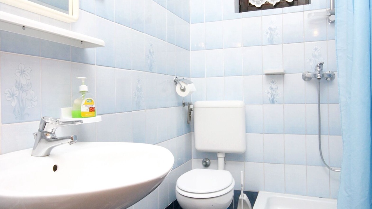 Photo of Bathroom in Pag