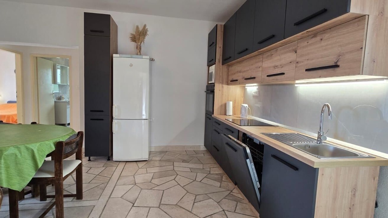 Photo of Kitchen in Mirce