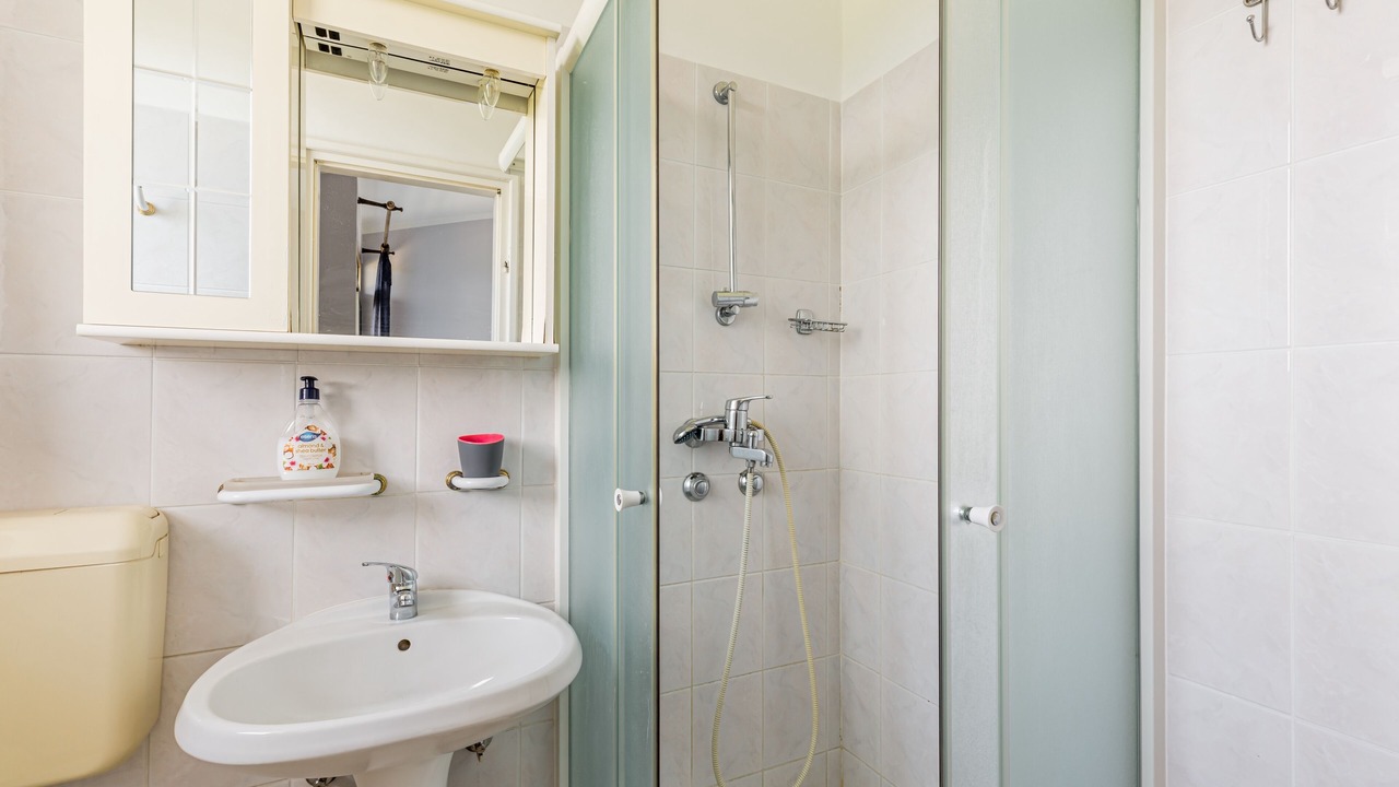 Photo of Bathroom in Brsec