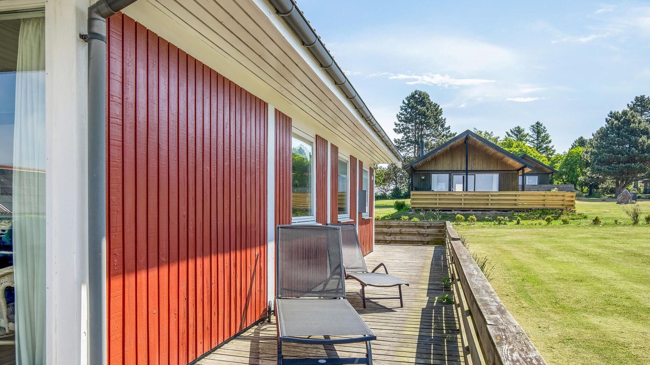 Photo of Others in Vang