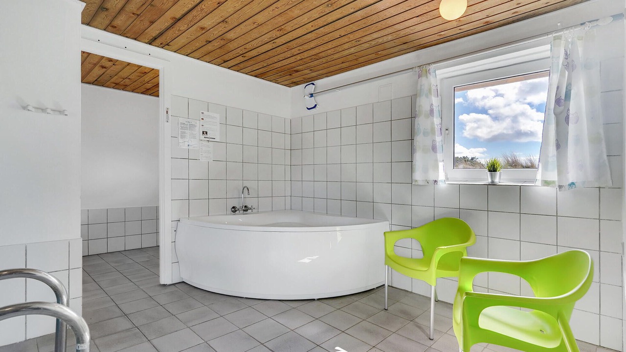 Photo of Bathroom in Vejers Strand