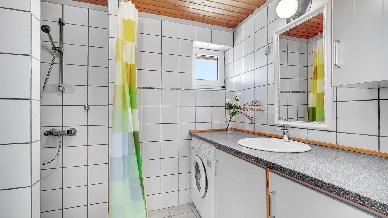 Photo of Bathroom in Vejers Strand