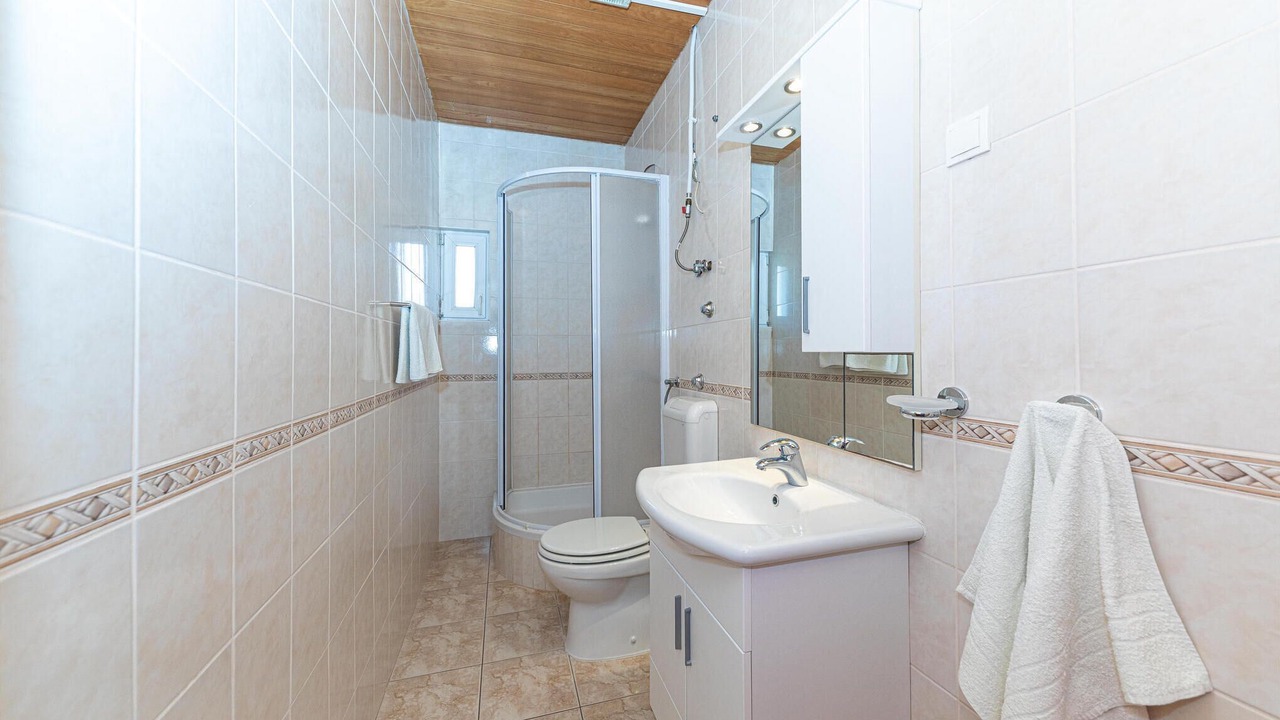 Photo of Bathroom in Marina