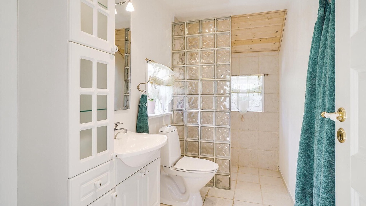 Photo of Bathroom in Aabenraa