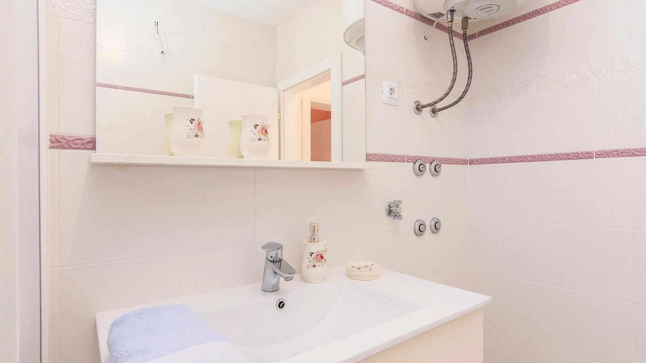 Photo of Bathroom in Pakostane