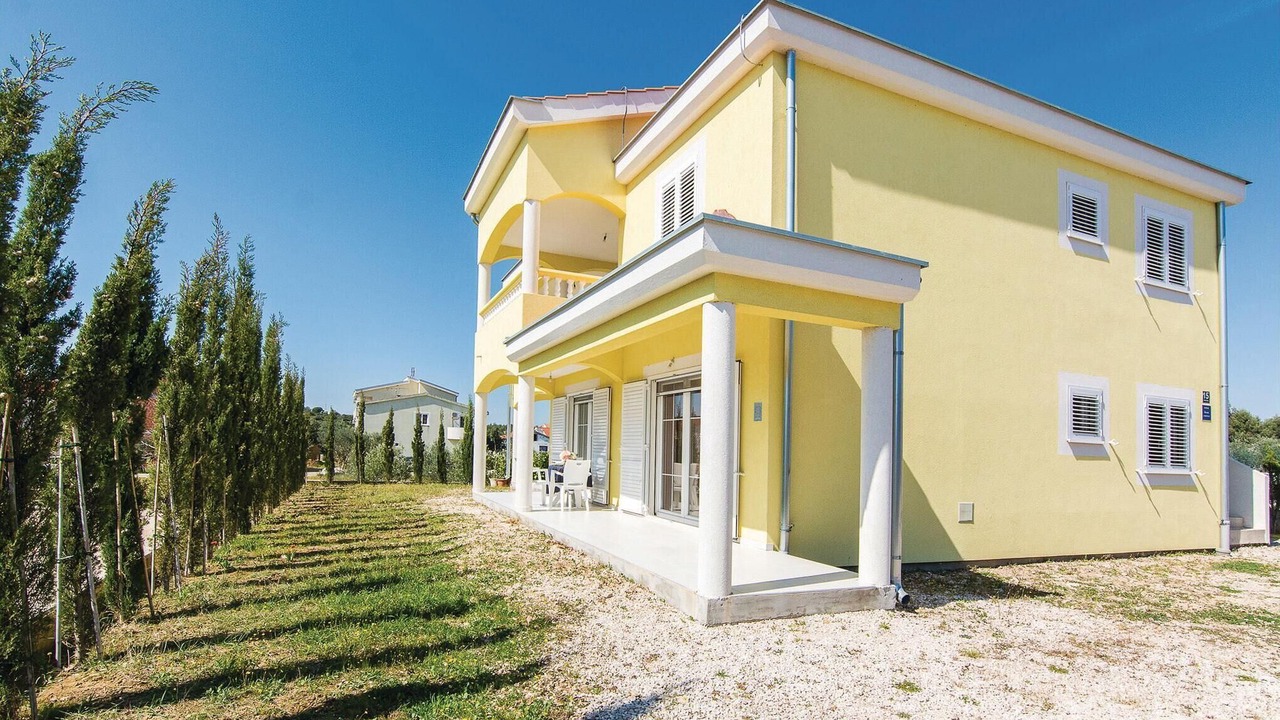 Photo of Outdoor in Pakostane