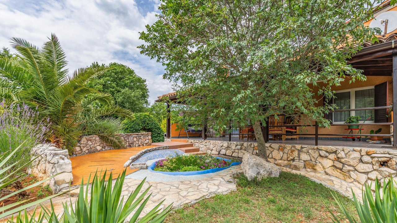 Photo of Outdoor in Valtura