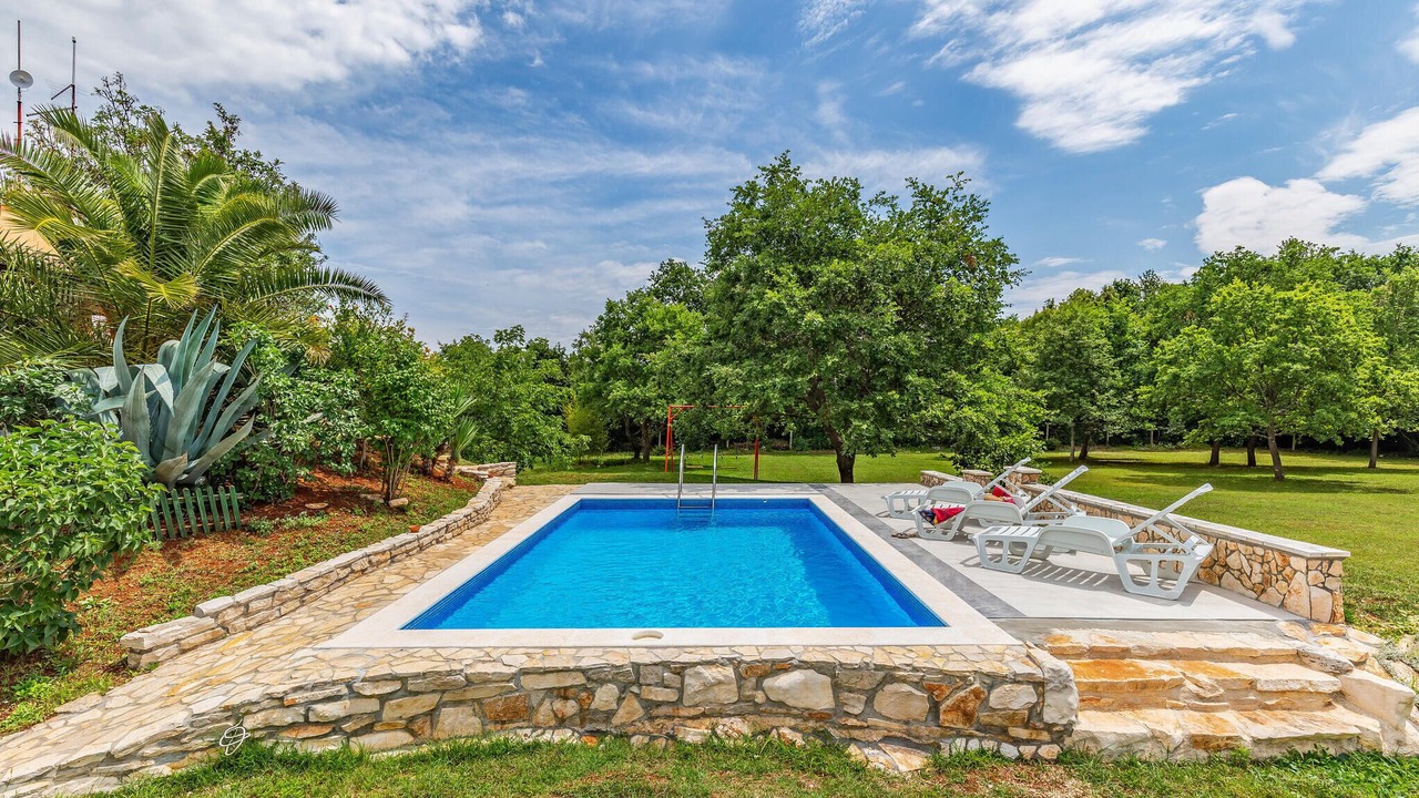 Photo of Outdoor in Valtura