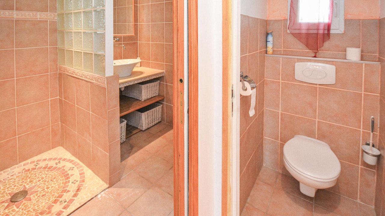 Photo of Bathroom in Cabannes