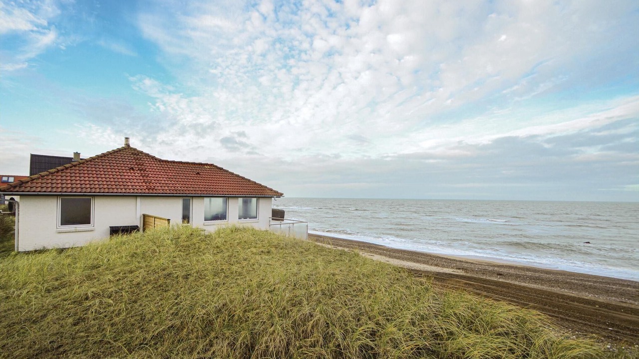 Photo of Others in Lild Strand