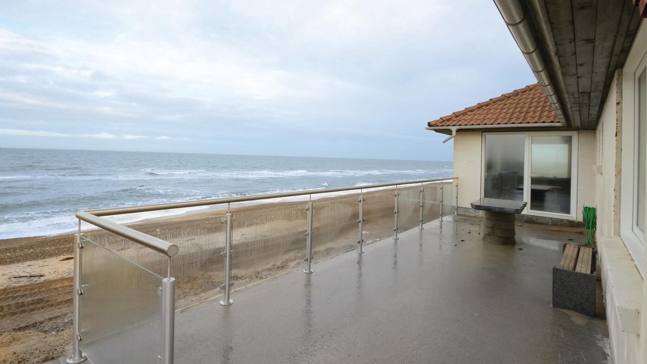 Photo of Others in Lild Strand