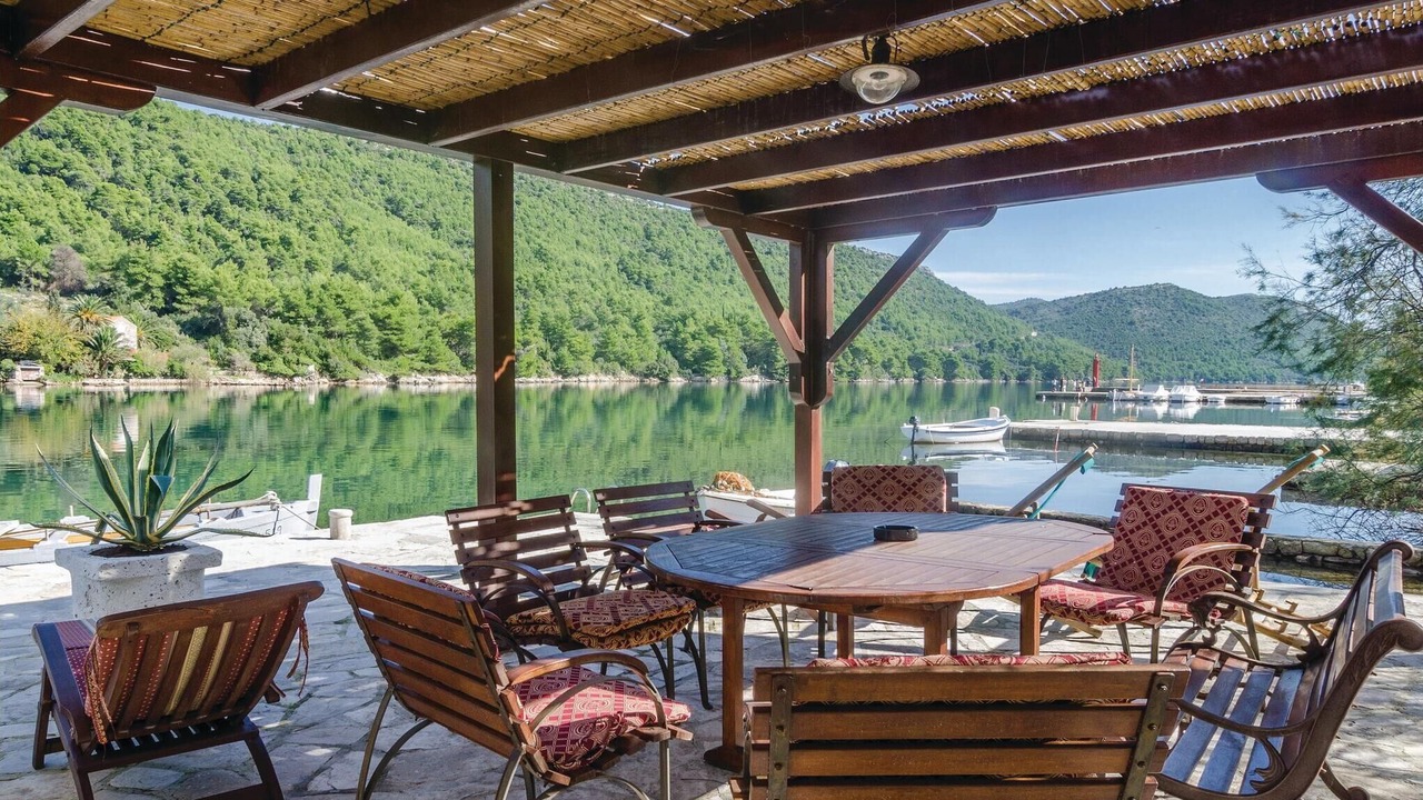 Photo of Patio Balcony in Broce