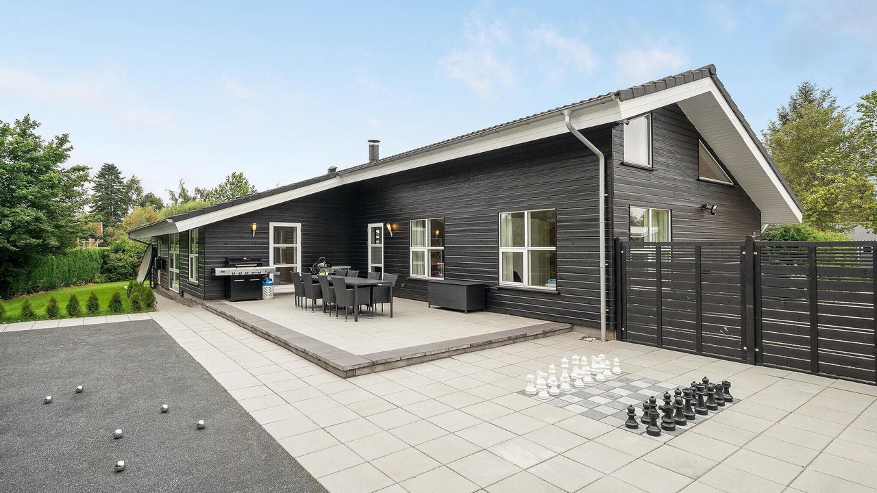 Photo of Others in Bøtø By