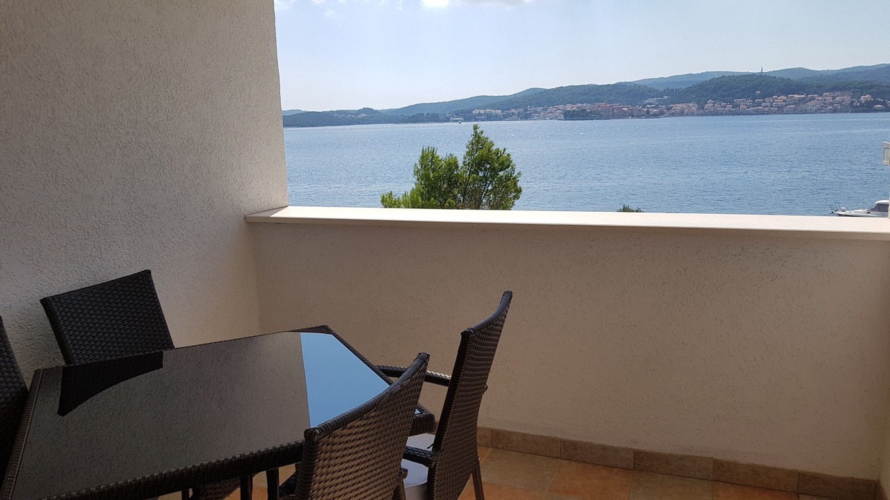 Photo of Others in Cove Tri Zala (Zrnovo)