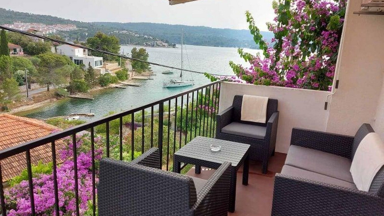 Photo of Outdoor in Necujam