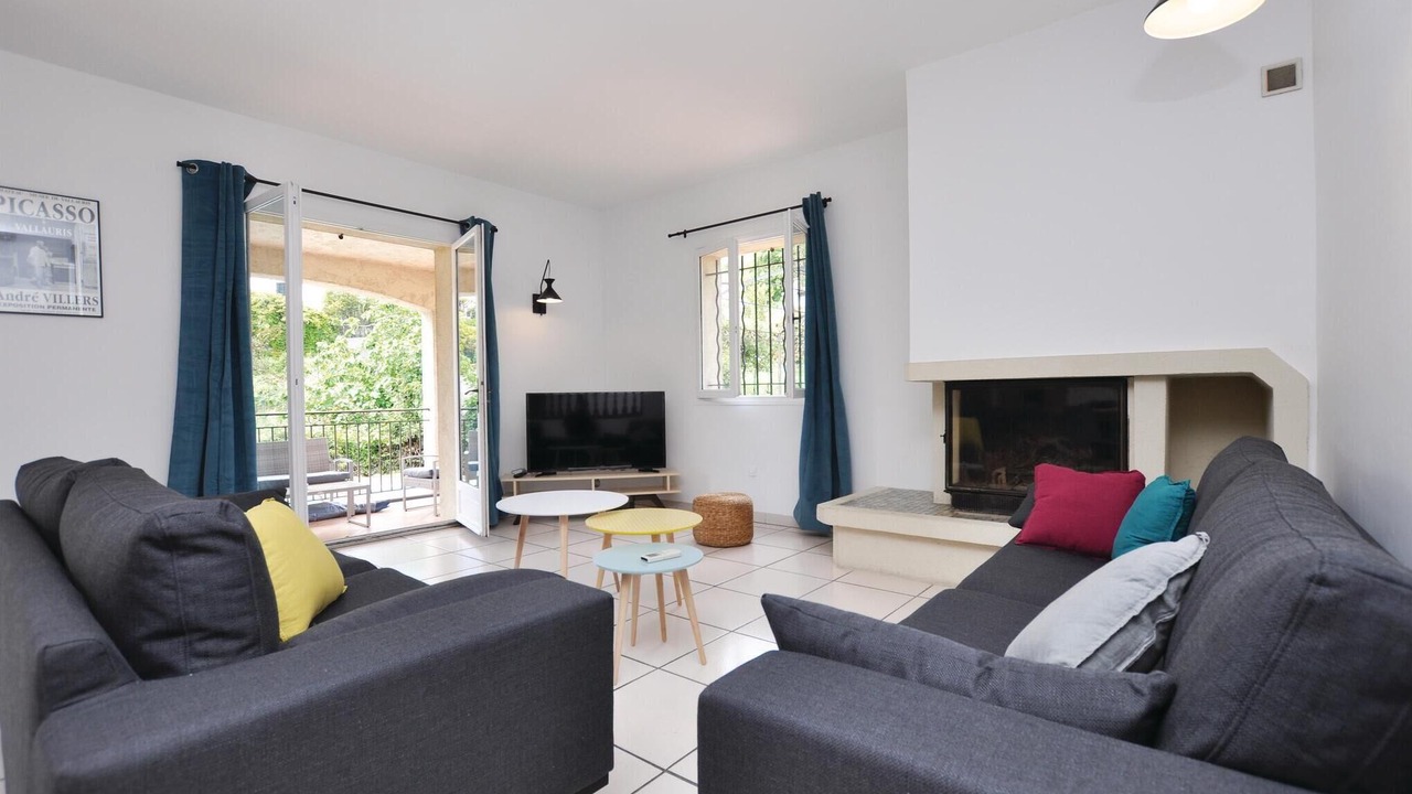 Photo of Bedroom in Vallauris