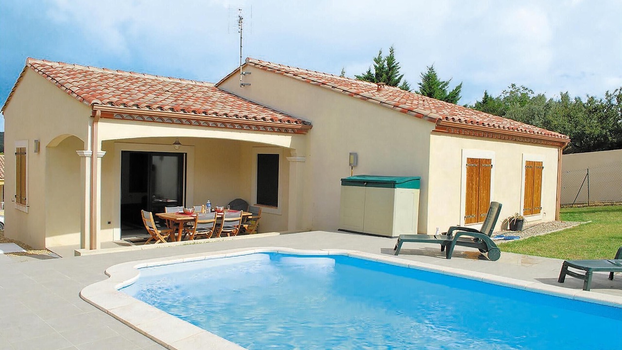 Photo of Outdoor in Pomas