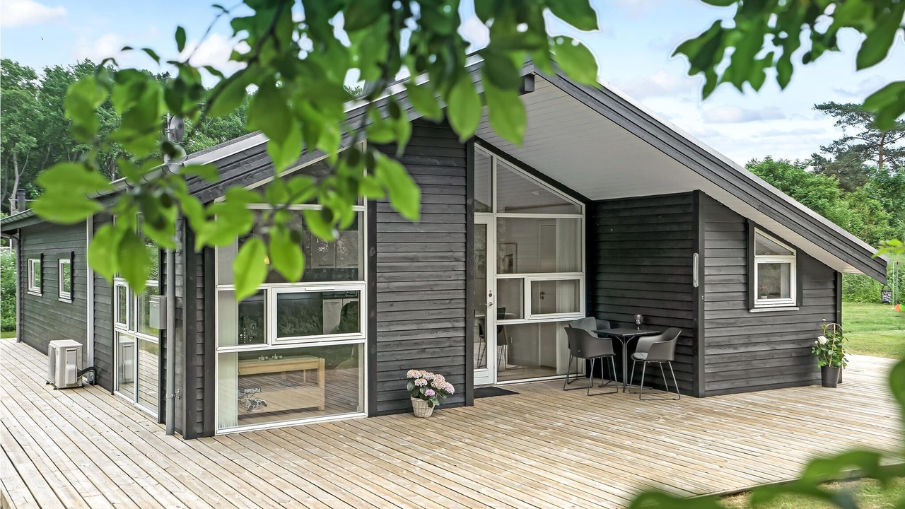 Photo of Outdoor in Asaa