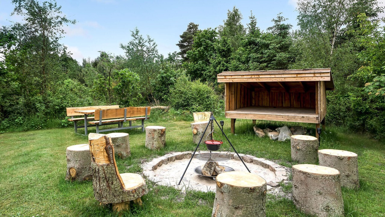 Photo of Others in Asaa