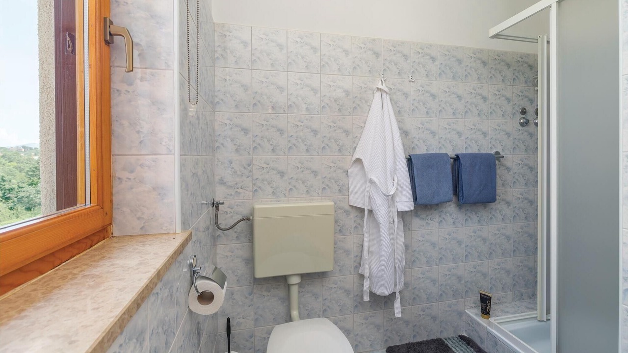 Photo of Bathroom in Presika