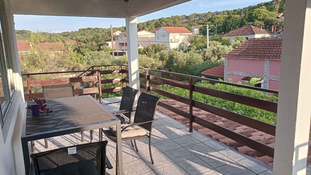 Photo of Outdoor in Tkon
