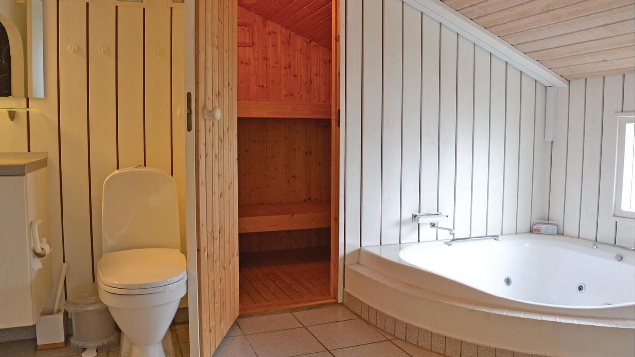 Photo of Bathroom in Rindby Strand