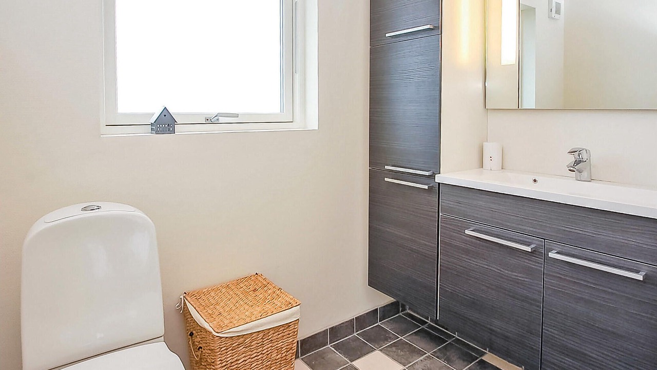 Photo of Bathroom in Flovt Strand