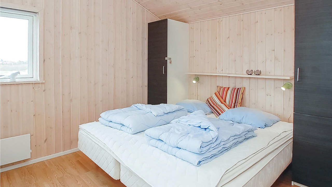 Photo of Others in Flovt Strand