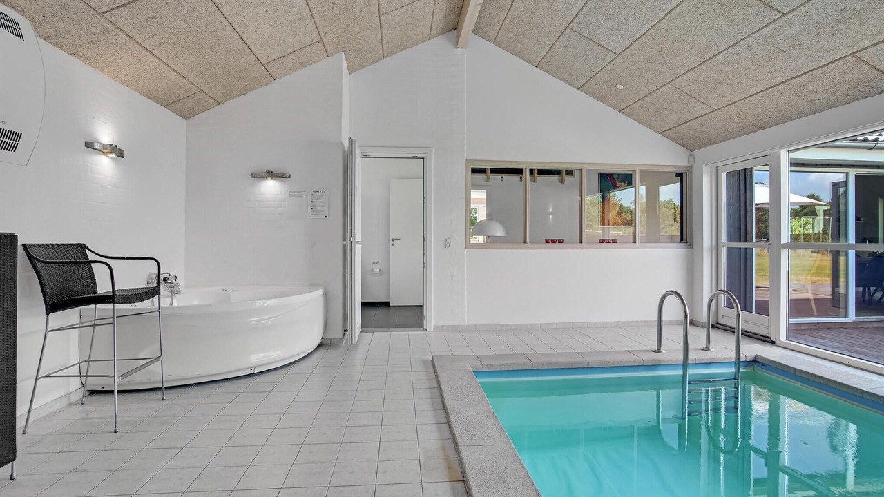 Photo of Outdoor in Bratten Strand