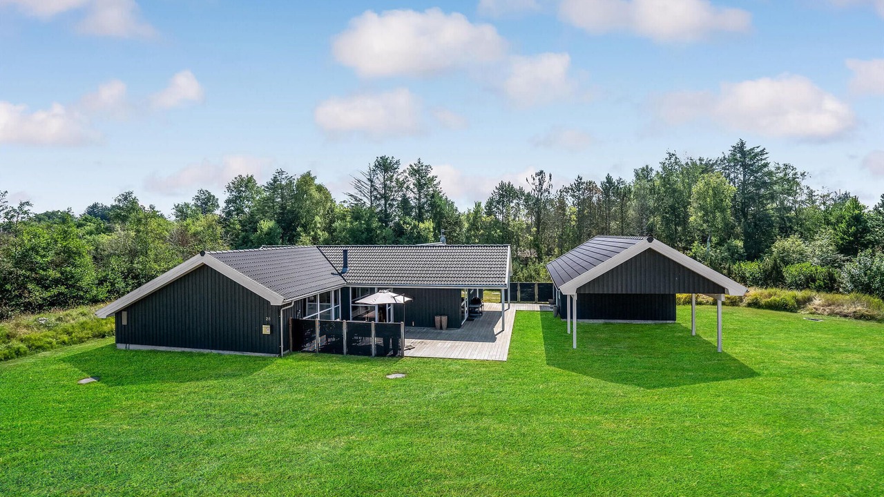 Photo of Outdoor in Bratten Strand