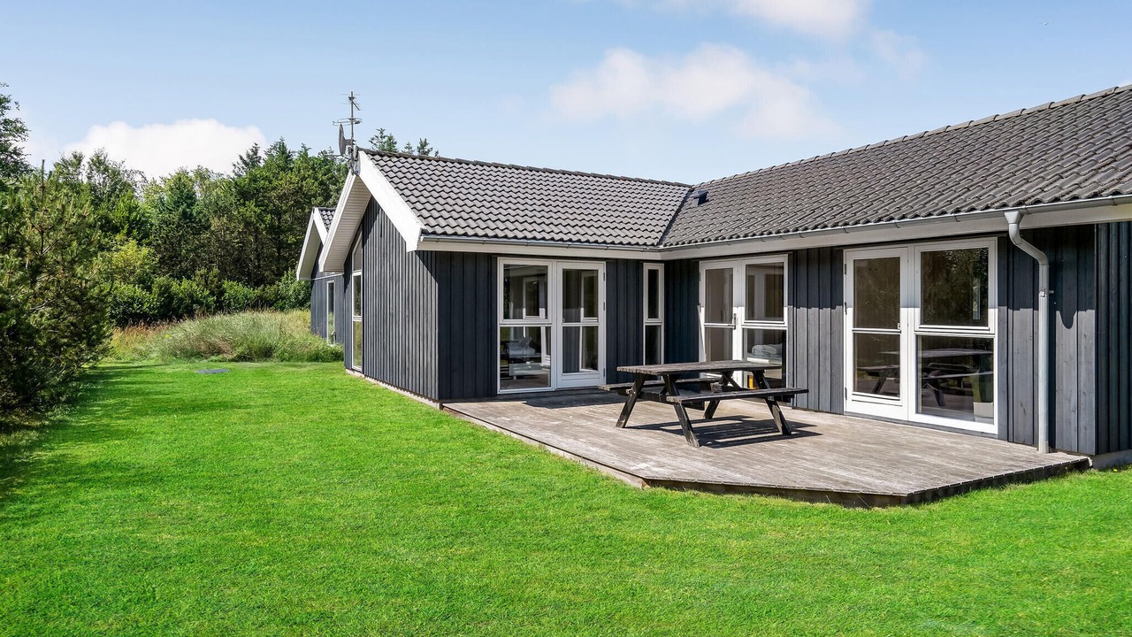 Photo of Outdoor in Bratten Strand