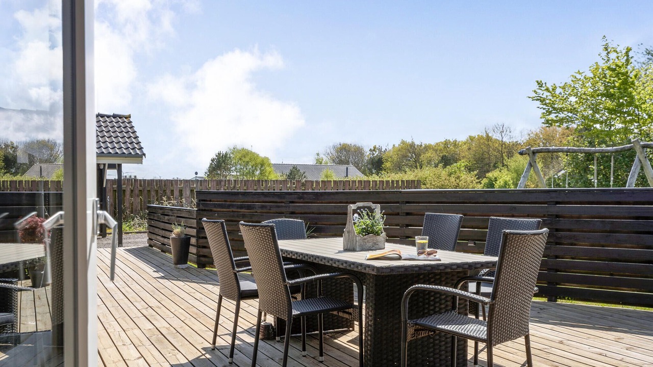 Photo of Others in Skaven Strand