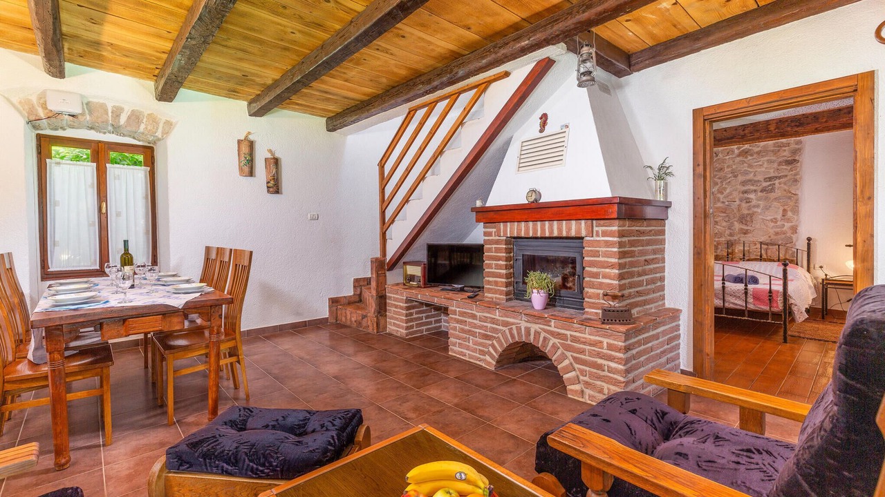 Photo of Bedroom in Marceljani