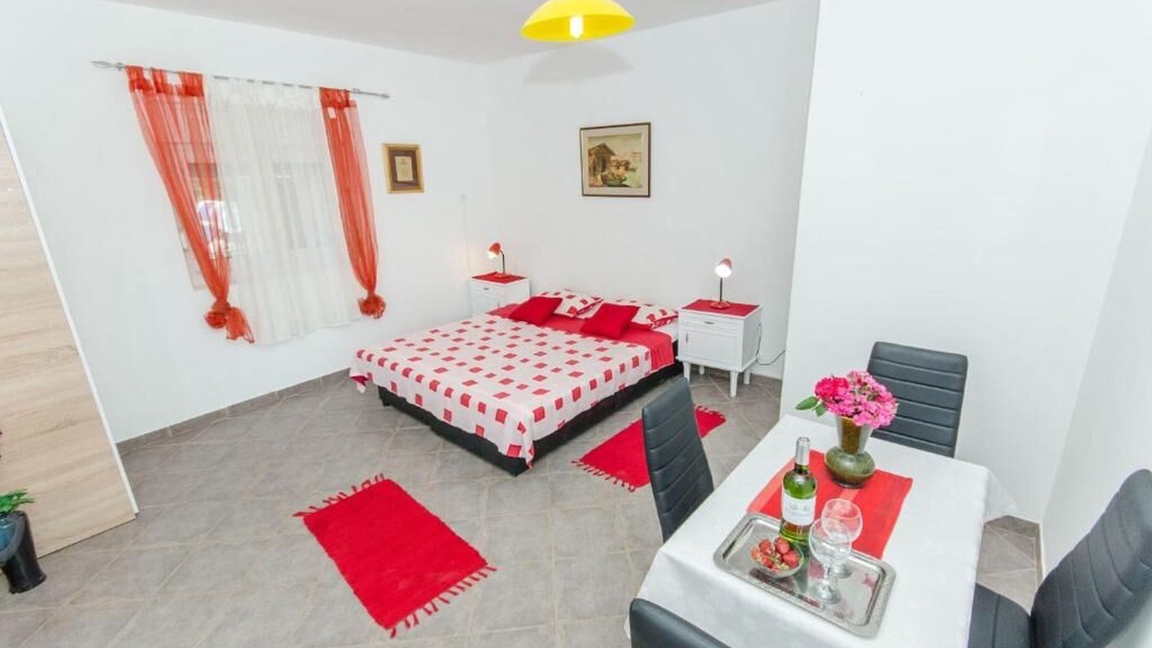Photo of Bedroom in Bogomolje