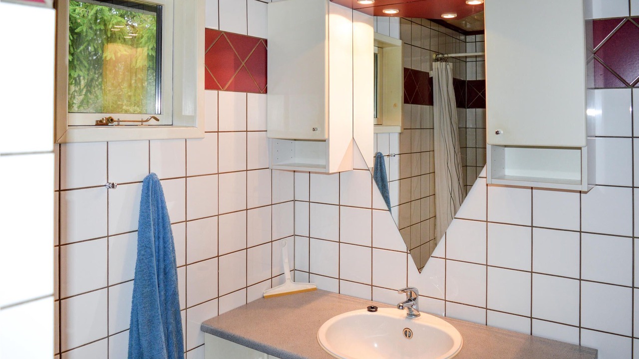 Photo of Bathroom in Hou