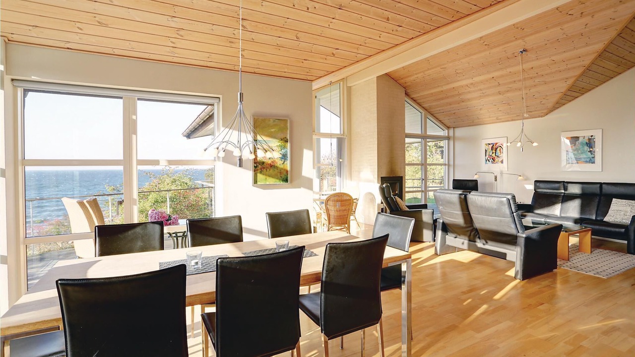 Photo of Bedroom in Ronne