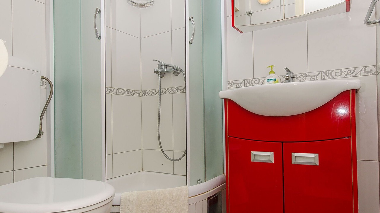 Photo of Bathroom in Podgora