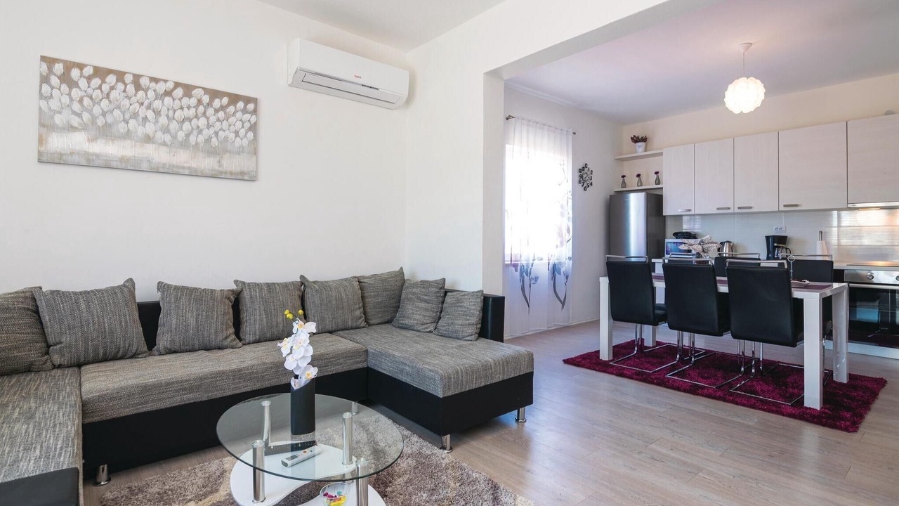 Photo of Bedroom in Sukosan
